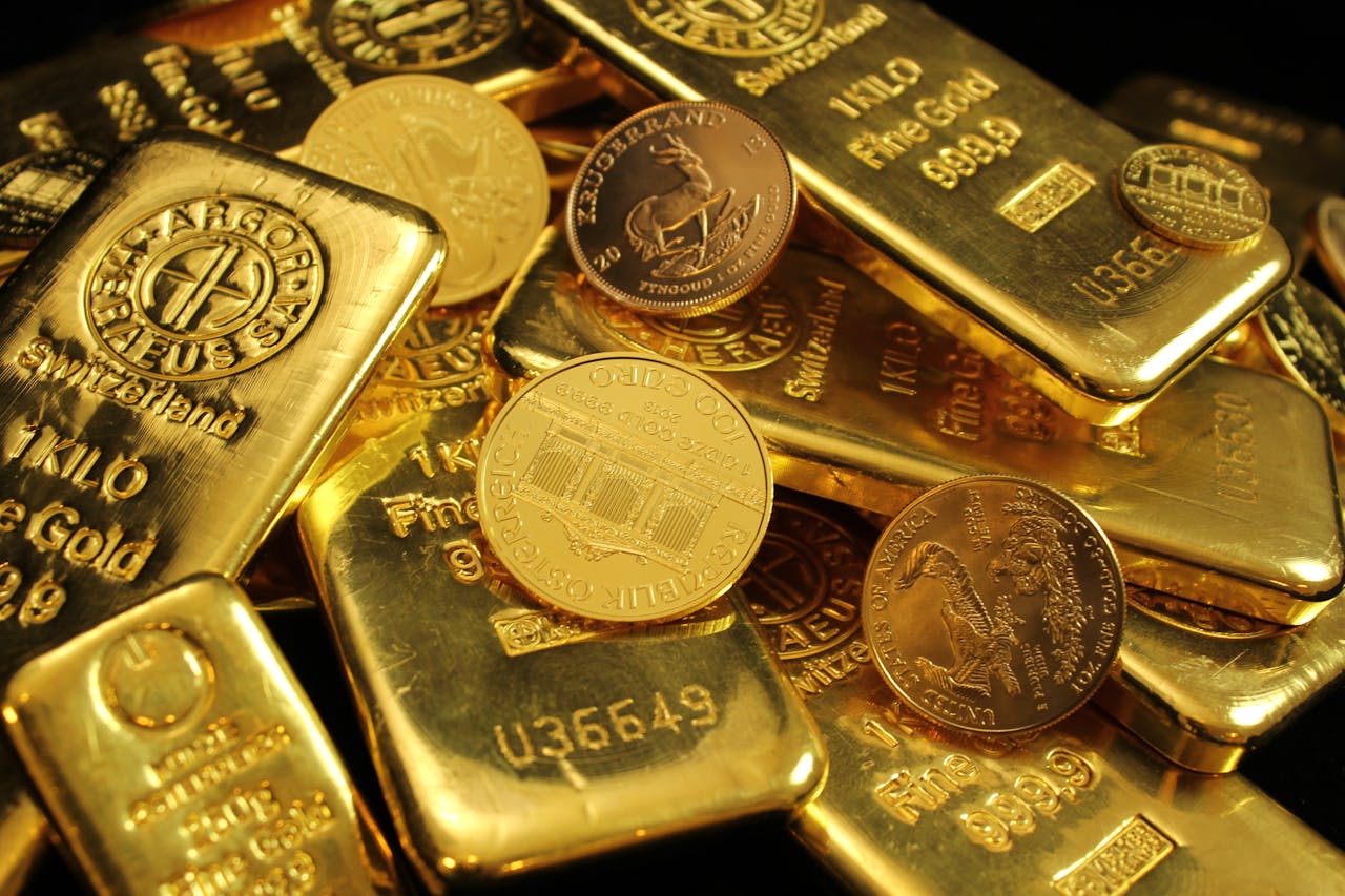 Money and gold